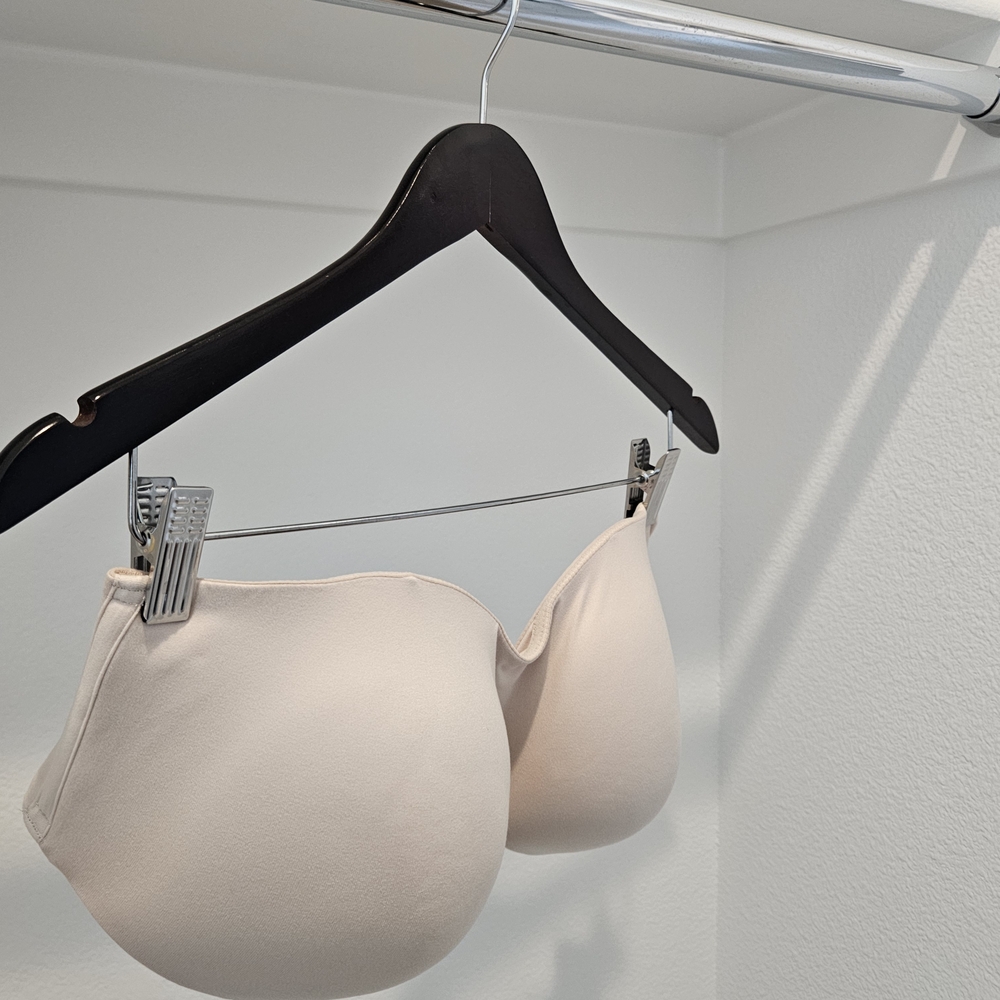 Victoria's Secret Soft Cream Bra